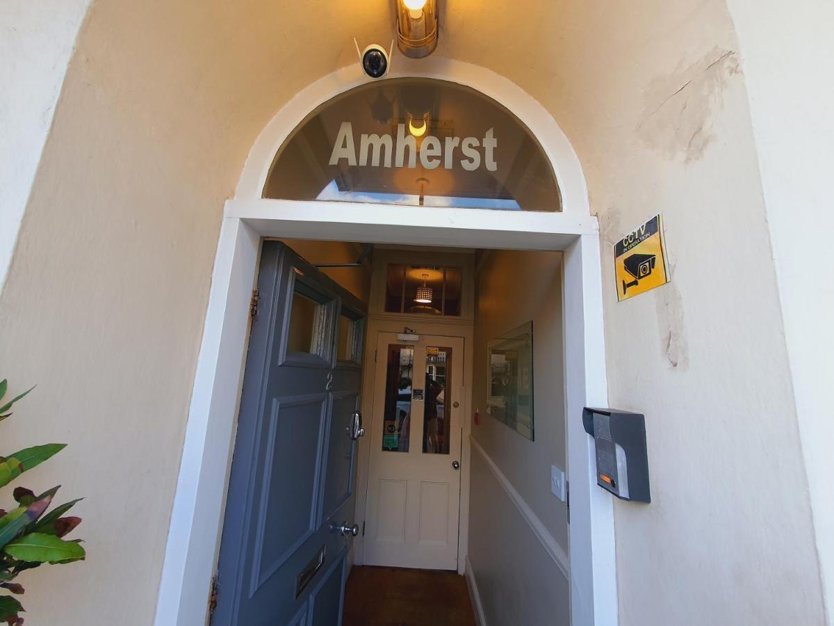 Amherst Hove Esterno foto